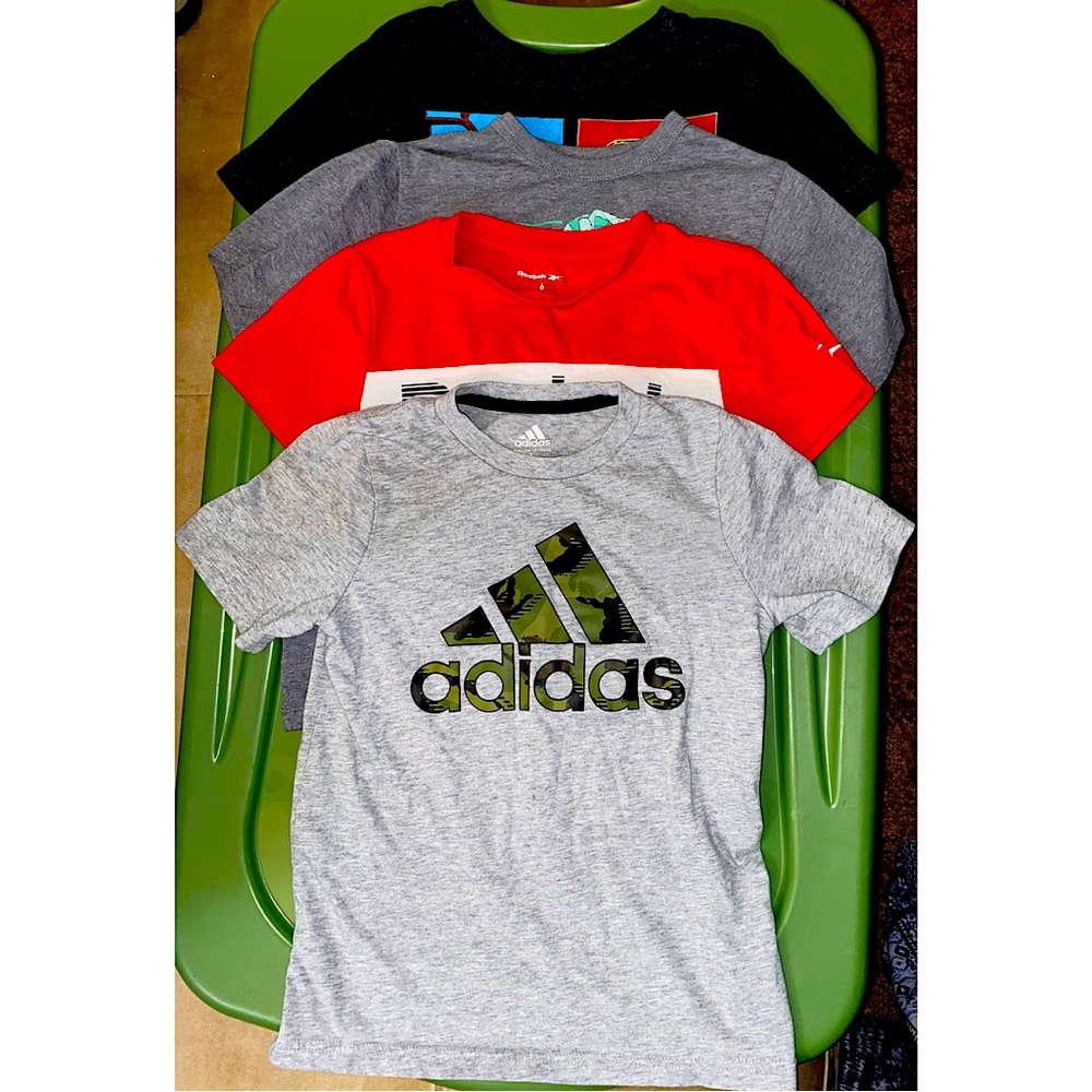 Boys Size 6 Short Sleeve T Shirt Lot of 4 Shirts